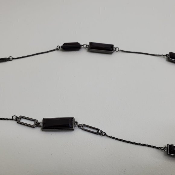 Red Chain Necklace‎ Stone Plastic Black Dark Geomet - Picture 3 of 7